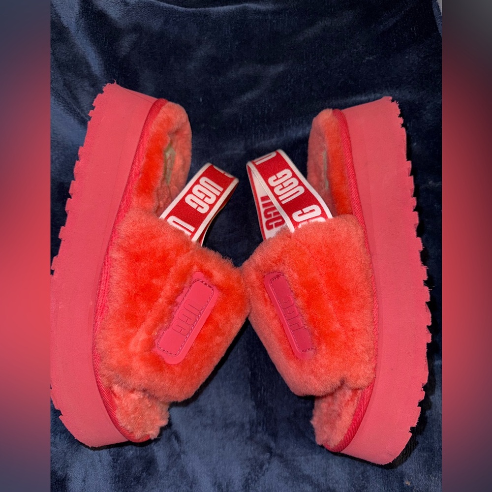 Barbie Pink UGG Fluffy Hot Pink Slide Sandals Cozy Loungewear